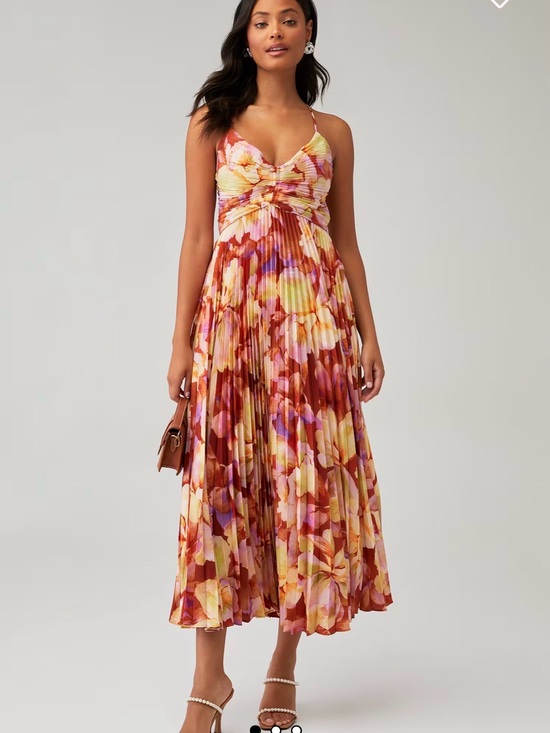 Astr Dresses & Skirts - ASTR Blythe Floral Midi Dress